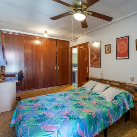 Rent this 2 bed room on Sagunt - Pare Urbà in Carrer de Sagunt, 46019 Valencia