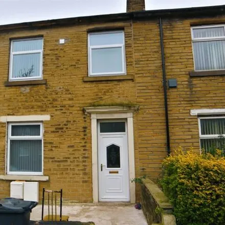 Rent this 1 bed room on Bradford Road Cobcroft Road in Bradford Road, Huddersfield