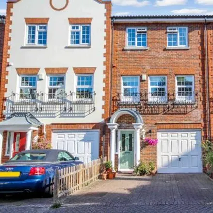 Buy this 4 bed townhouse on Branksome in The Victoria School, Lindsay Road
