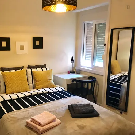 Rent this 6 bed room on Farmácia Lusitana in Avenida de Roma 18-A, 1000-264 Lisbon