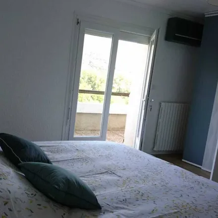 Rent this 1 bed apartment on 07360 Saint-Fortunat-sur-Eyrieux