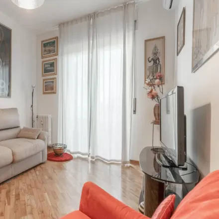 Image 3 - Inviting 1-bedroom flat in Solari-Tortona  Milan 20144 - Apartment for rent
