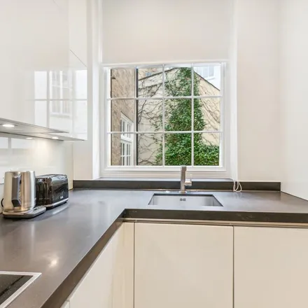 Rent this 2 bed apartment on 44 Gloucester Square in London, W2 2TQ