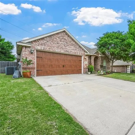 Buy this 3 bed house on 5228 La Bandera Trail in Benbrook, TX 76126