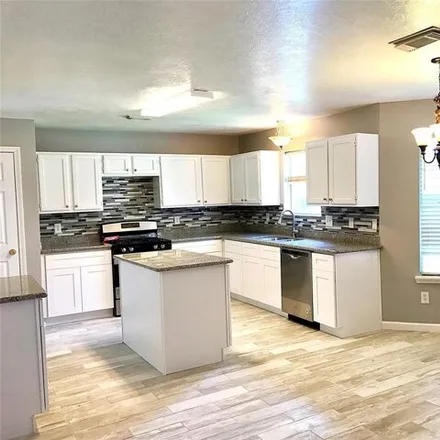 Rent this 3 bed house on 4195 President's Drive South in Harris County, TX 77047