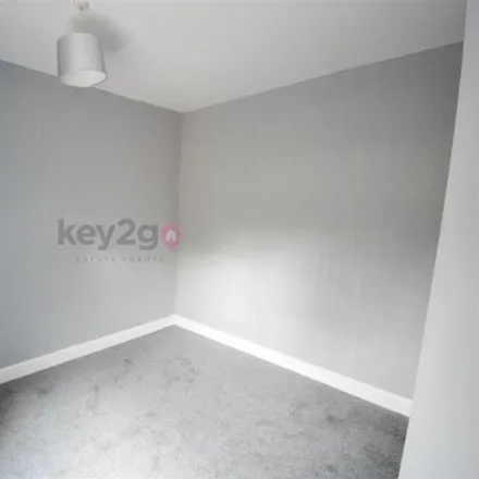 Image 4 - Manvers Road, Sheffield, S20 1AY, United Kingdom - Townhouse for rent
