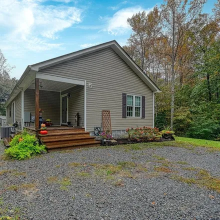 Image 9 - 5761 Community House Road, Caledonia, Goochland County, VA 23038, USA - House for sale