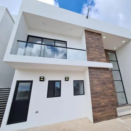 Rent this 4 bed house on unnamed road in 77534 Arboledas, ROO