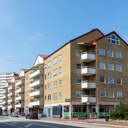 Rent this 3 bed apartment on Malmö Data in Kronborgsvägen 7A, 217 42 Malmo