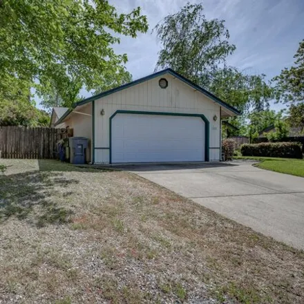 Buy this 3 bed house on 2909 Salmonberry Drive in Redding, CA 96003