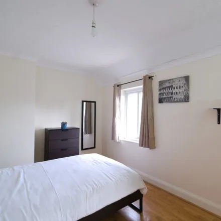 Rent this 4 bed room on 37 Bisson Road in London, E15 2RE