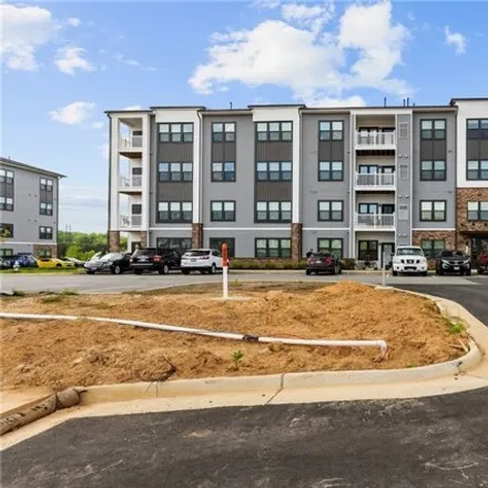 Buy this 2 bed condo on 3800 Maze Runner Drive in Genito Estates, Midlothian