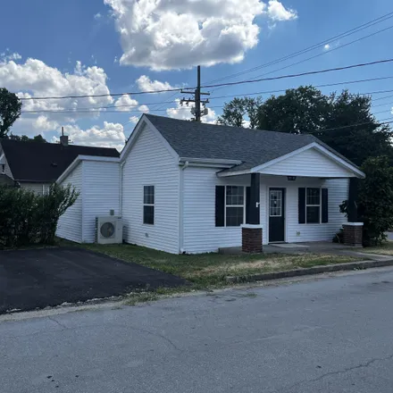 Image 2 - 358 West Factory Street, Harrodsburg, KY 40330, USA - House for sale
