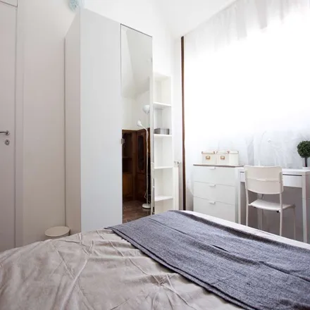 Image 2 - Via Ruggero di Lauria, 22, 20149 Milan MI, Italy - Room for rent