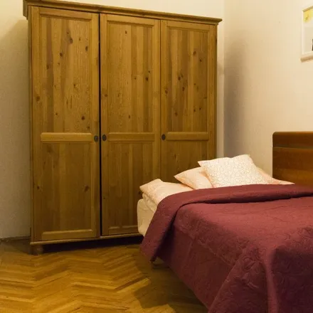 Image 2 - Budapest, Rákóczi út 63, 1081, Hungary - Room for rent