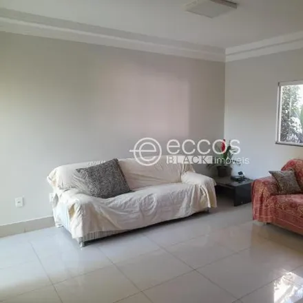 Image 1 - Rua Geraldo Roberto Gerken, Santa Luzia, Uberlândia - MG, 38408-680, Brazil - House for sale