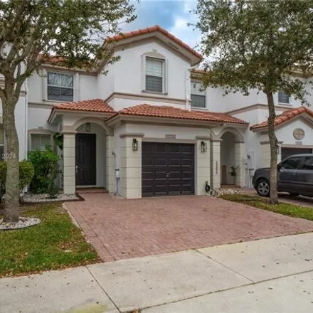 Buy this 3 bed townhouse on 10750 Northwest 80th Lane in Doral, FL 33178