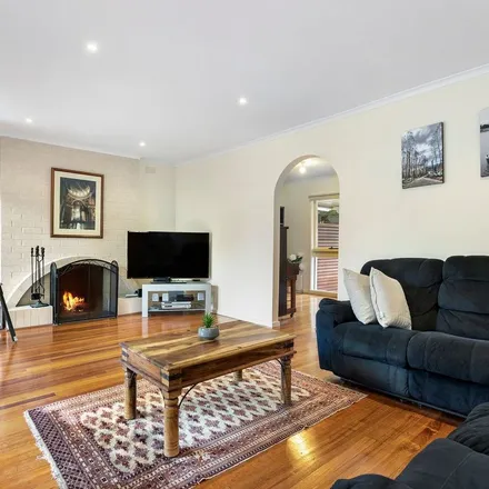 Image 7 - Barrington Drive, Ashwood VIC 3147, Australia - Apartment for rent