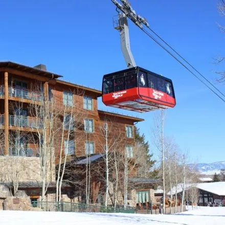 Image 4 - Jackson Hole Mountain Resort, Apres Vous Road, Teton Village, Teton County, WY 83025, USA - Condo for sale