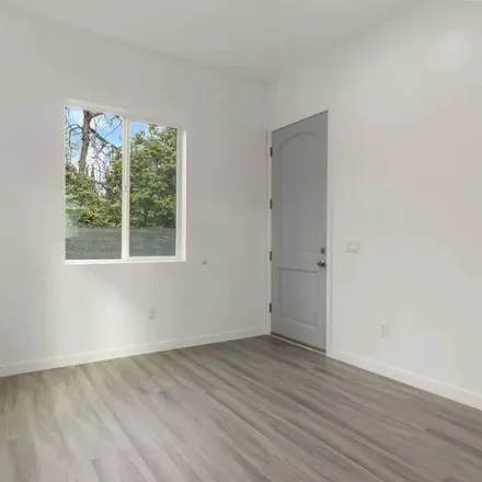 Image 7 - 15147 Morrison Street, Los Angeles, CA 91403, USA - Apartment for rent