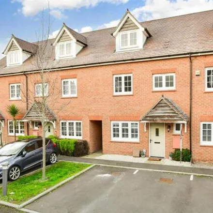 Buy this 4 bed townhouse on Mortar House in Germander Avenue, Halling