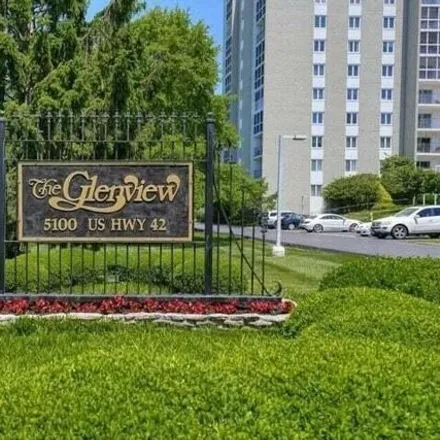 Image 3 - Glenview Condominiums, 5100 Seminary Woods Place, Manor Creek, Louisville, KY 40241, USA - Condo for sale