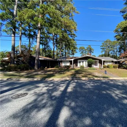 Buy this 3 bed house on 206 West 31st Street in Lumberton, NC 28358