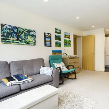 Image 4 - White Tara Clinic, 70 New Church Road, Hove, BN3 4FL, United Kingdom - Apartment for rent