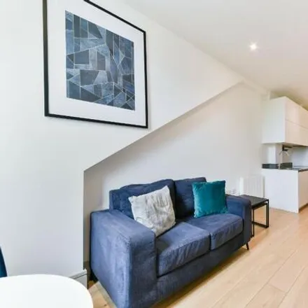 Rent this 1 bed apartment on Imperial House in Imperial Drive, London