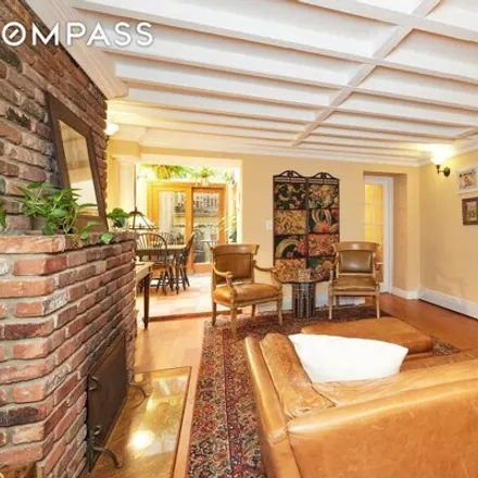 Image 4 - 263 West 71st Street, New York, NY 10023, USA - Apartment for sale