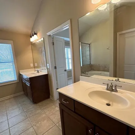 Image 9 - 3238 Claudia Court, Peachtree Corners, GA 30092, USA - Townhouse for rent