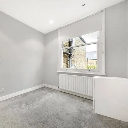 Image 7 - Hambalt Road, London, SW4 9EQ, United Kingdom - Apartment for rent