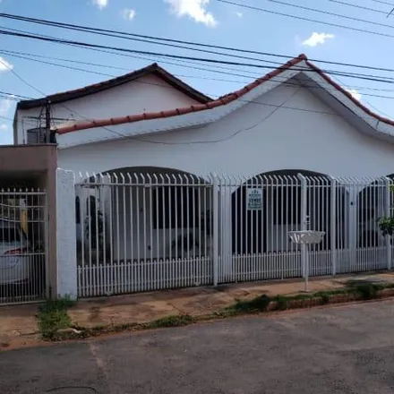 Image 1 - Rua Comandante Costa, Centro Sul, Cuiabá - MT, 78020-400, Brazil - House for sale