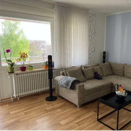 Rent this 3 bed apartment on Dresdener Ring 1 in 38444 Wolfsburg, Germany