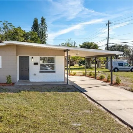 Buy this 3 bed house on Rockledge Road in Orlando, FL 32807