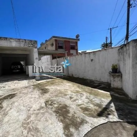 Buy this 6 bed house on Rua Doutor Bernardo Browne in Estuário, Santos - SP