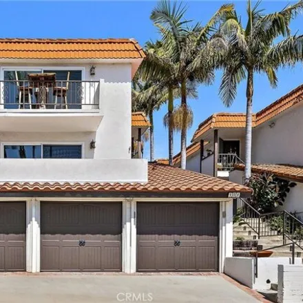 Buy this 6 bed house on 404 Avenida Granada in San Clemente, CA 92672