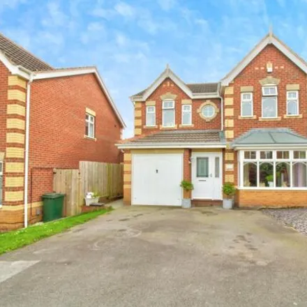 Buy this 4 bed house on Dickens Close in Catcliffe, S60 5UE