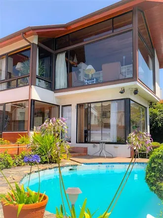 Rent this 4 bed house on Osa Mayor in 252 0000 Viña del Mar, Chile