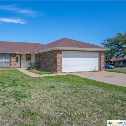 Rent this 3 bed house on 2705 Grasslands Drive in Killeen, TX 76549