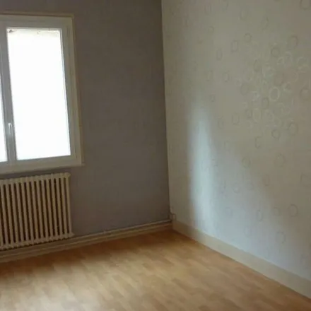 Rent this 5 bed apartment on 11bis Lieu Dit la Chaise in 86500 Montmorillon, France