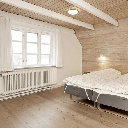 Rent this 6 bed house on 6857 Blåvand