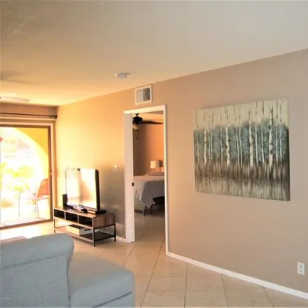 Image 7 - Phoenix Trail, Phoenix, AZ 85028, USA - Apartment for rent