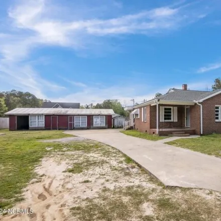 Buy this 3 bed house on 2666 NC 101 in Craven County, NC 28532