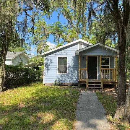 Buy this 2 bed house on 5220 Wendell Street in Staley Heights, Savannah