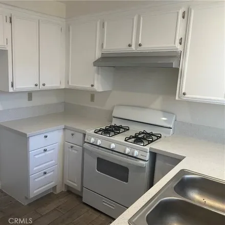 Image 7 - Omni, Carnelian Street, Rancho Cucamonga, CA 91730, USA - Apartment for rent