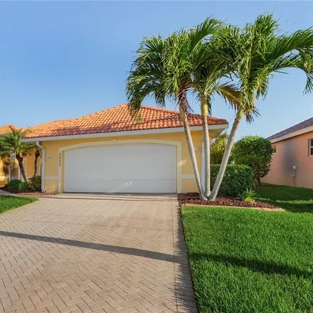 Rent this 3 bed house on 2633 Southwest 47th Terrace in Cape Coral, FL 33914