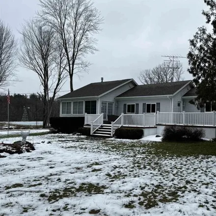 Image 3 - 7212 Rynn Rd, Clyde, Michigan, 48049 - House for sale