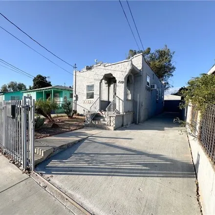 Image 3 - 1549 East 110th Street, Los Angeles, CA 90059, USA - House for sale