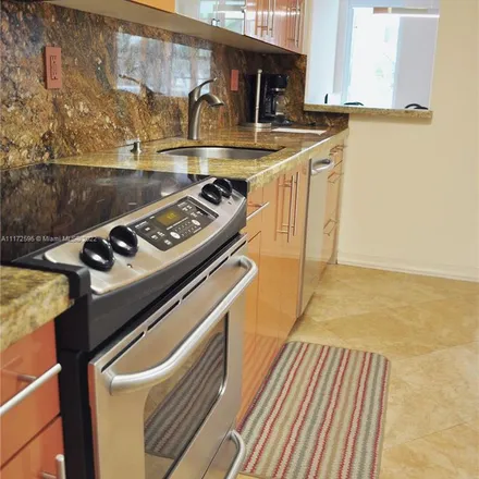 Rent this 1 bed apartment on unnamed road in Miami Beach, FL